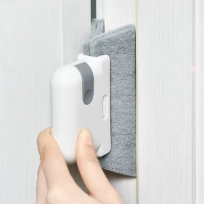 brosse de nettoyage-fenêtre-cleanbrush-entrebâillement
